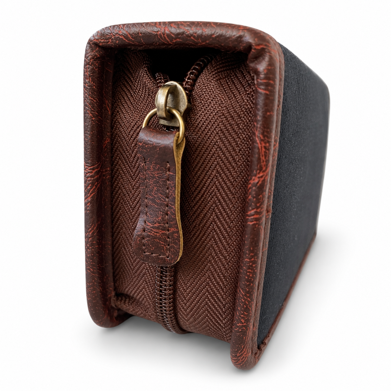 Pheasant Designed Custom Initial Shoe Care Kit | Travel Shoe Cleaning Set